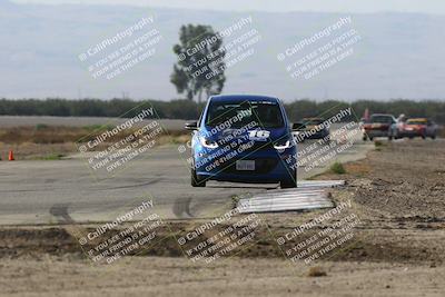 media/Sep-28-2025-24 Hours of Lemons (Sun) [[5dfe0e5f6e]]/9am (Star Mazda)/